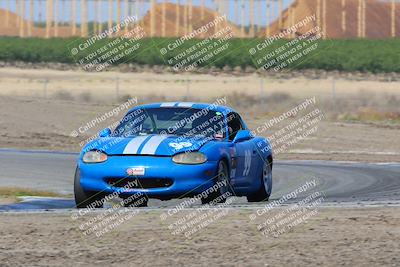 media/Apr-30-2022-CalClub SCCA (Sat) [[98b58ad398]]/Group 5/Race (Outside Grapevine)/